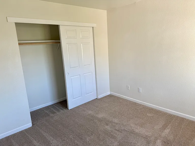 3512 Apollo Cir — Photo 8
