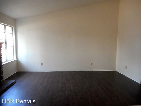 3rd image of 2550 Bonifacio Dr
