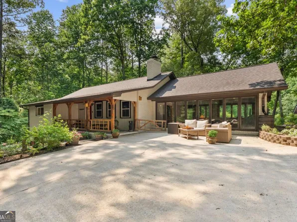 4025 Demooney Rd, College Park, GA 30349