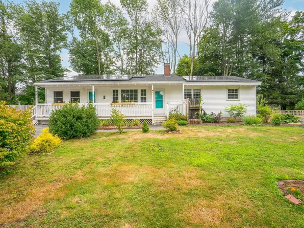 5 Spruce Lane, Gorham, ME 04038