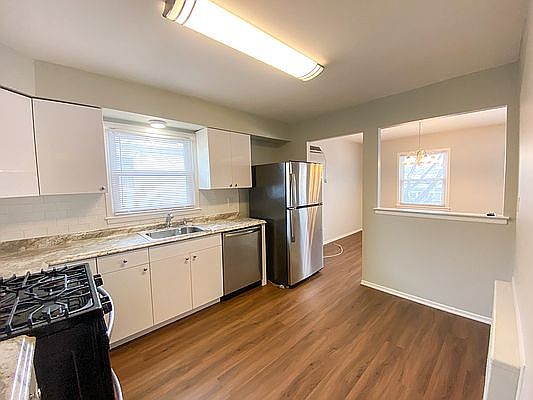 1st image of 146-41 26th Ave #3