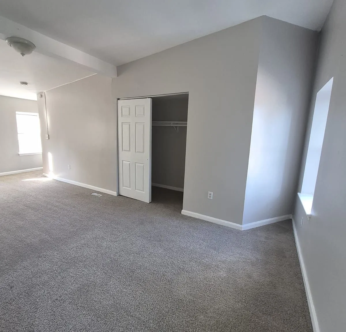 2 bed, $1,700 — Photo 4