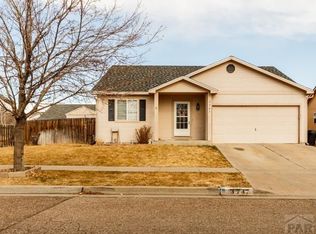 3747 Bobcat Ln, Pueblo, CO 81005