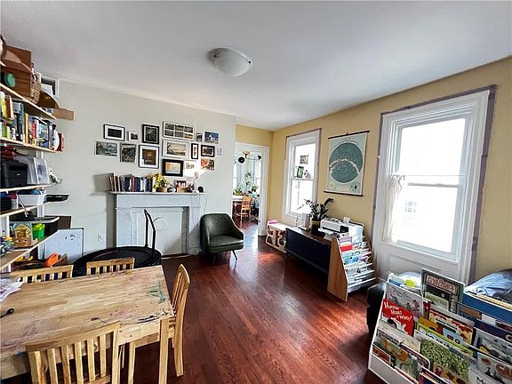5th image of 191 Transit St Floor 2