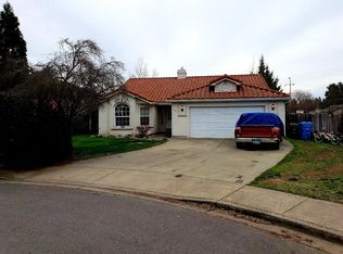 202 Kenneth Way, Gold Hill, OR 97525