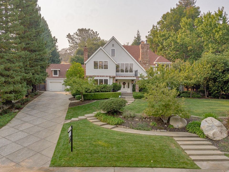 1st image of 108 Foxridge Dr