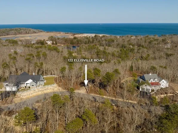 122 Ellisville Rd, Plymouth, MA 02360