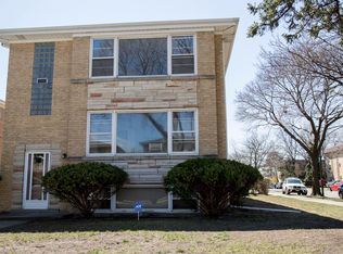 8555 W Berwyn Ave #2, Chicago, IL 60656