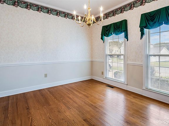 5th image of 1408 Plantation Trl