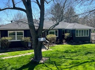39909 93rd St, Genoa City, WI