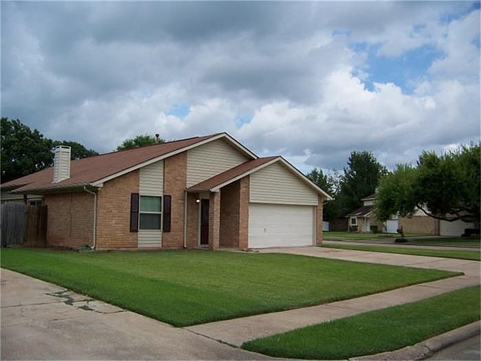 1st image of 502 Land Grant Dr