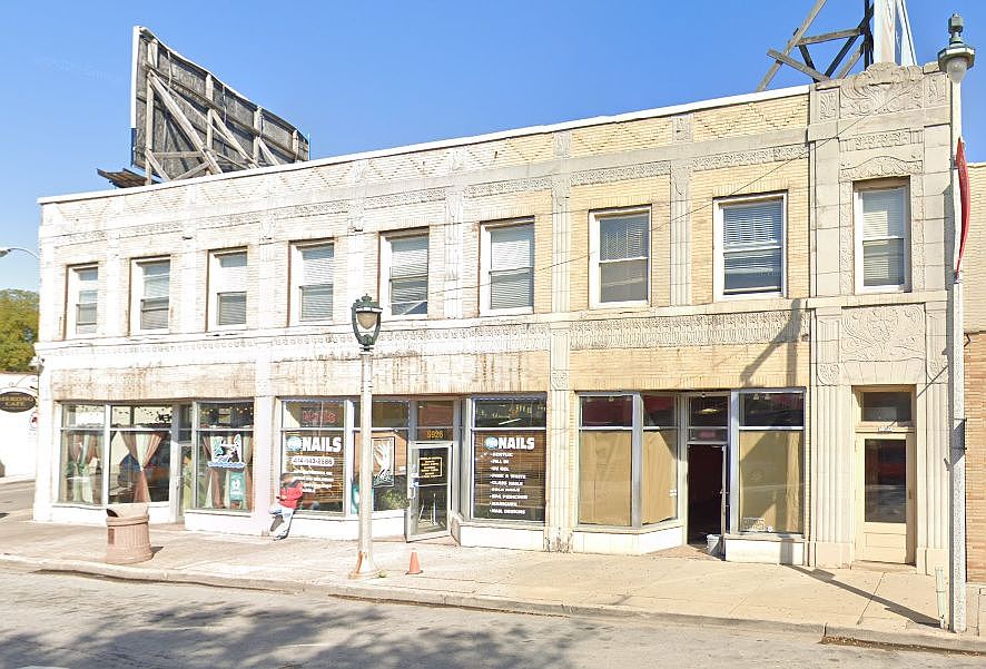 1st image of 5920-30 W North Ave #5