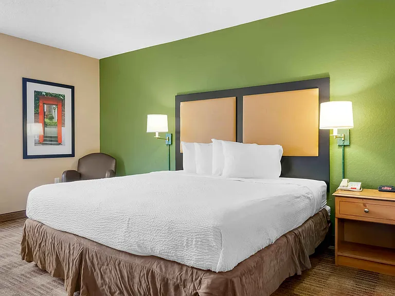 Studio Suite - 1 King Bed
