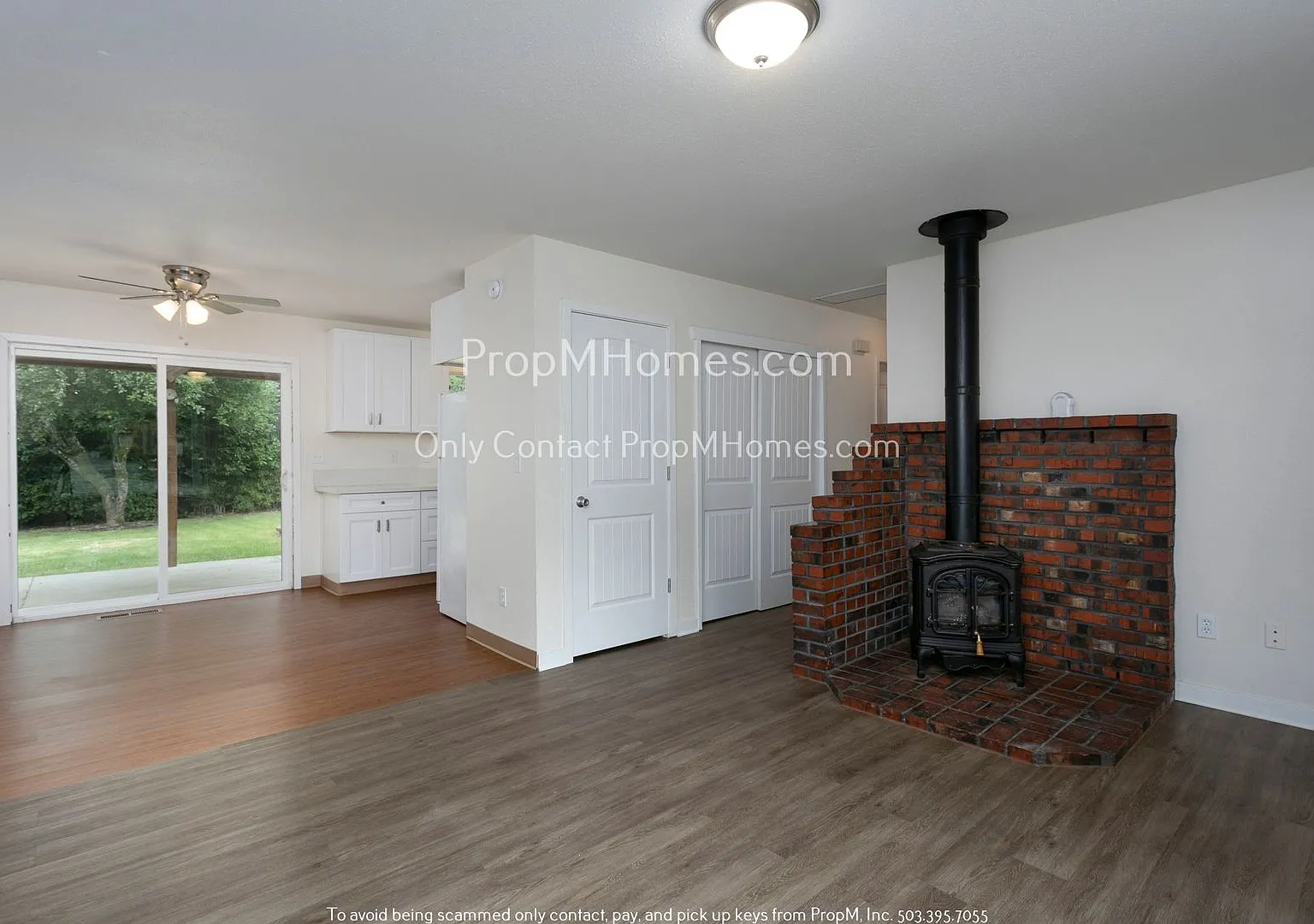 Beautiful Beaverton Ranch-Style Three Bedroom Home! — Photo 3