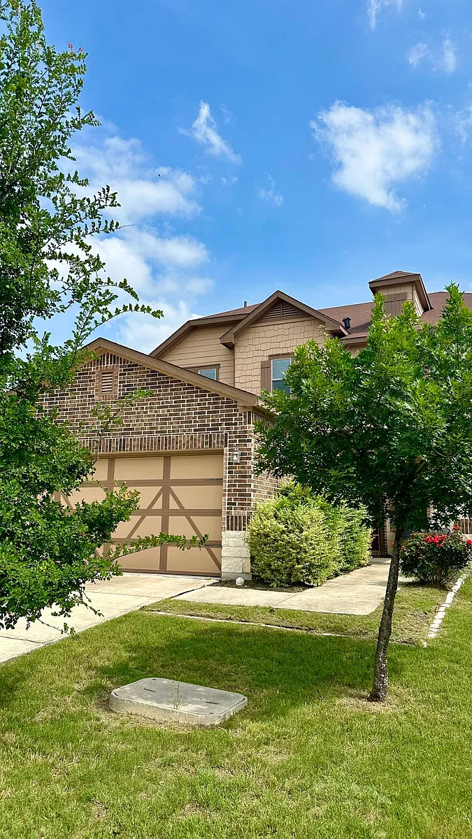 Building Photo - 6402 Gerber Mdw