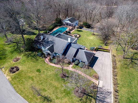 2nd image of 663 Watch Hill Ln