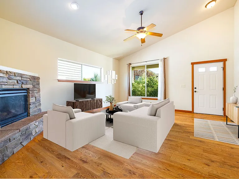 853 Jardine Ave — Photo 11