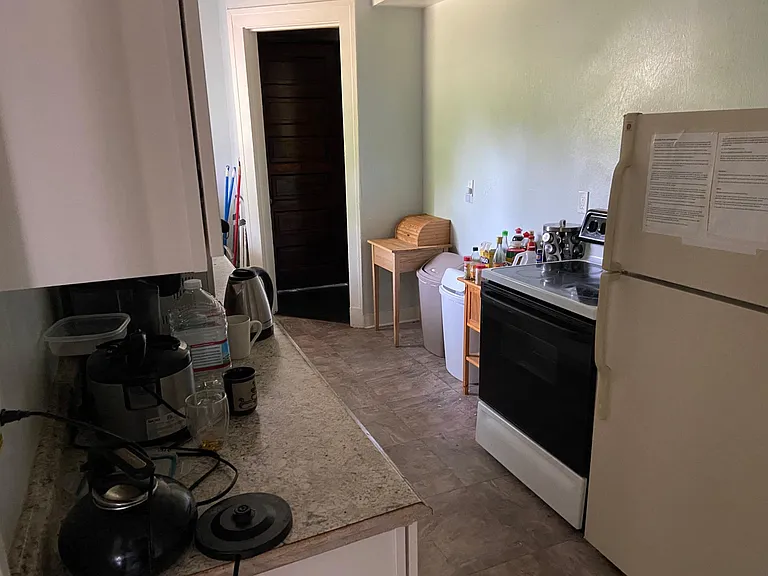 1839 E 85th St #1 — Photo 18
