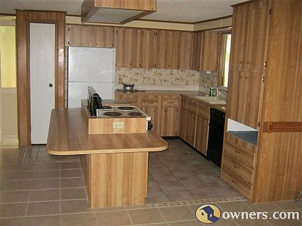 Kitchen with Island