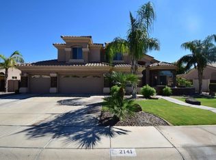 2141 S Boulder Ct, Gilbert, AZ 85295