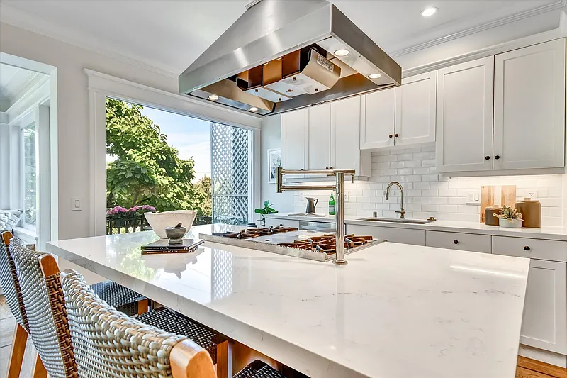 Thumbnail 16