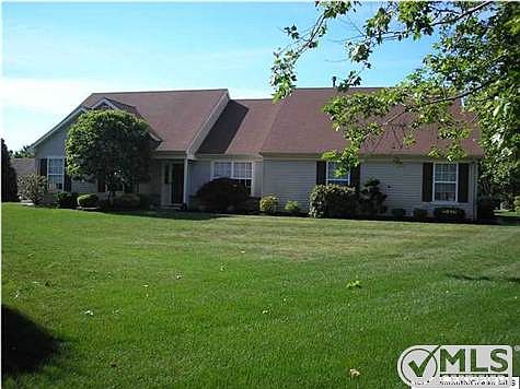 1st image of 2945 Crestview Ln