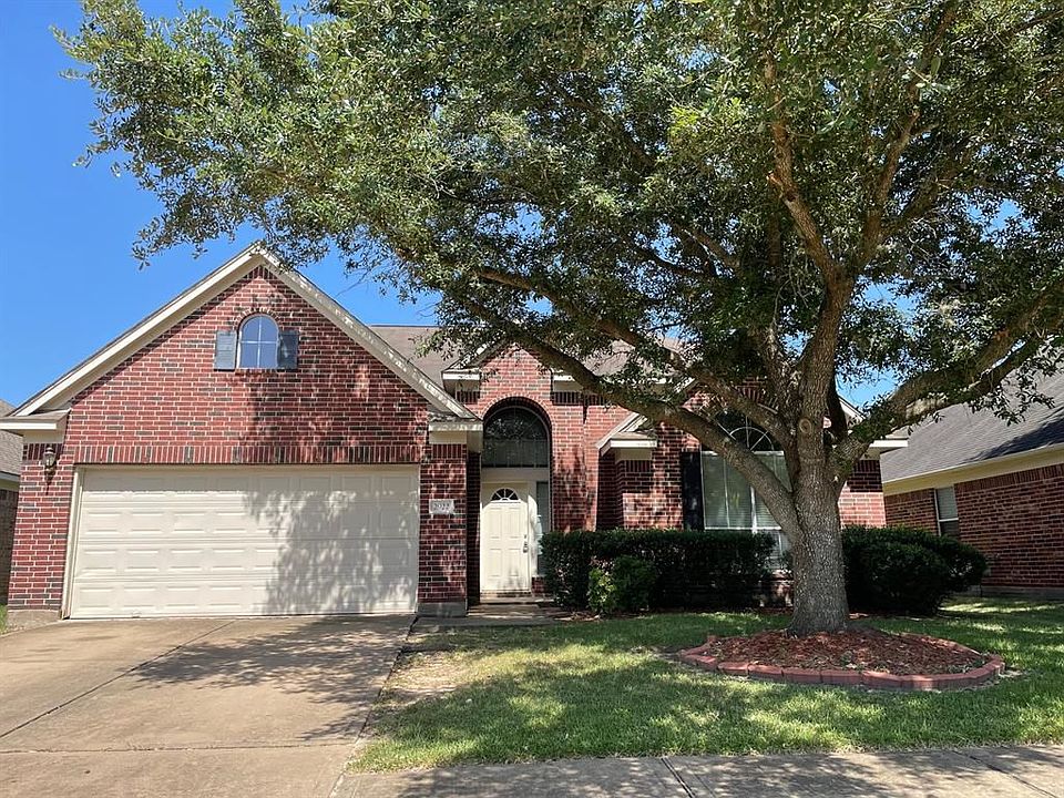 1st image of 2922 Aspen Park Ln