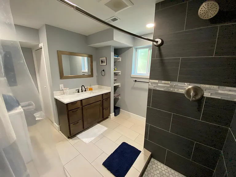 522 S Stewart Ct — Photo 17