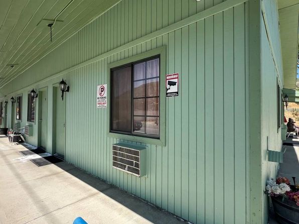 3225 Mount Pinos Way #5