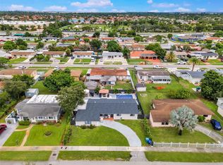 5321 NW 180th Ter, Miami Gardens, FL 33055