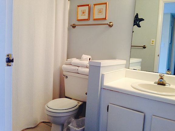 2nd image of 3056 S Fletcher Ave APT 311