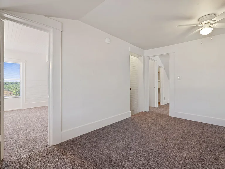 3443 Kansas Ave — Photo 16