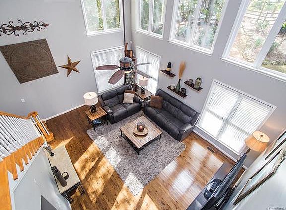 2nd image of 8416 Wren Creek Dr