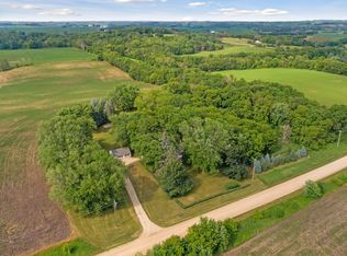 6325 37th St W, Webster, MN 55088