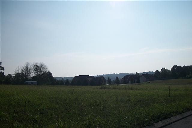 2nd image of 9 Casey Ln
