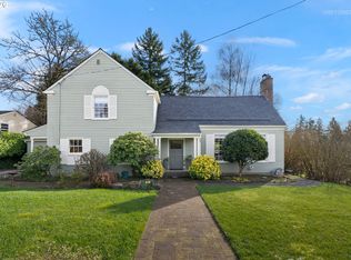 2600 SW Crestdale Dr, Portland, OR