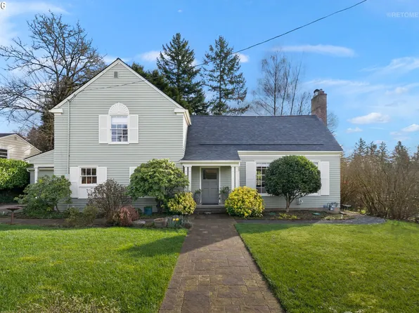 2600 SW Crestdale Dr, Portland, OR 97225