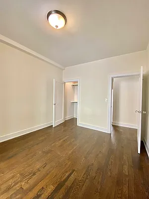 Rented by Waverly Realty Associates | media 37