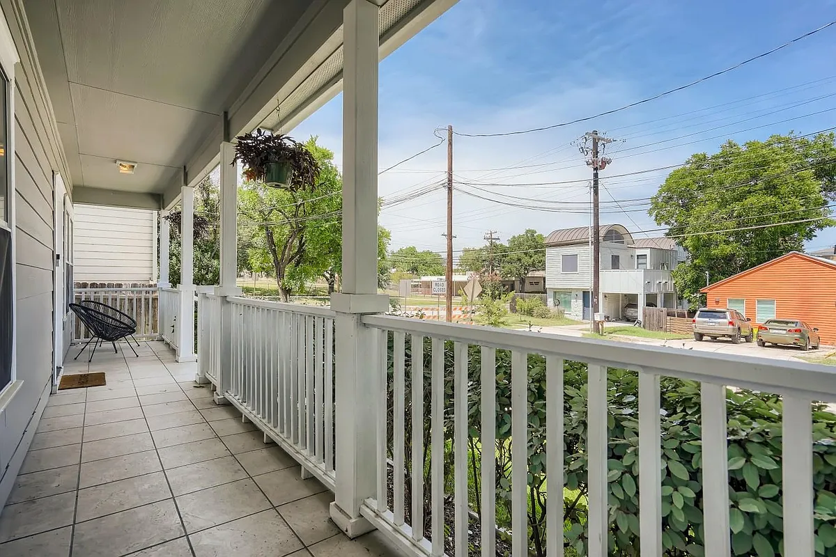 Building Photo - 1812 Ulit Ave #A