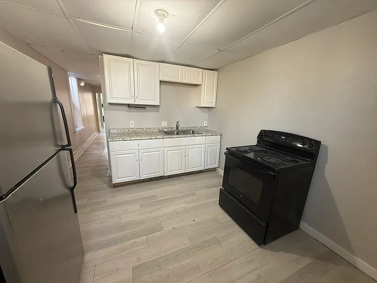 3733 Oregon Ave #1F — Photo 7
