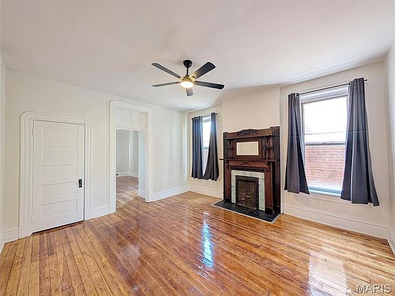 3rd image of 3948 Cleveland Ave