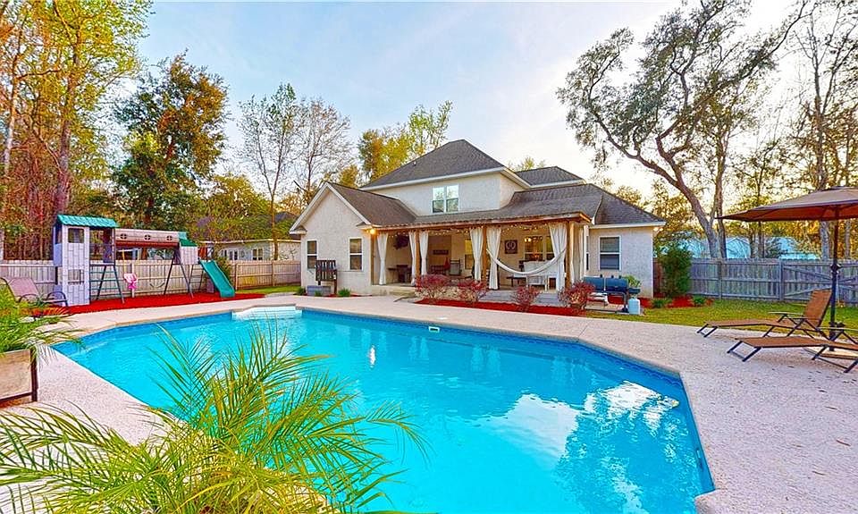 1st image of 338 Cinder Hill Dr
