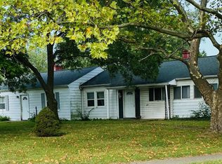 4644-4646 Beacon Hill Rd, Columbus, OH 43228