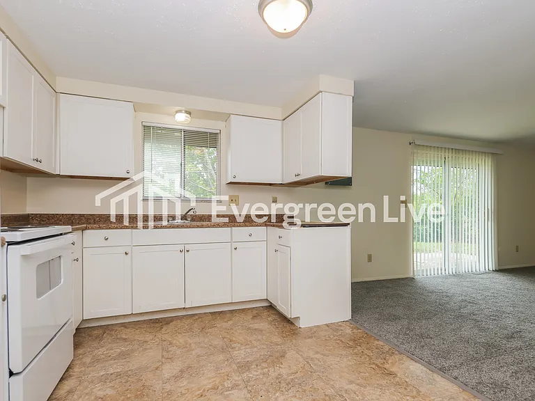 7131 Kismet Pl — Photo 7