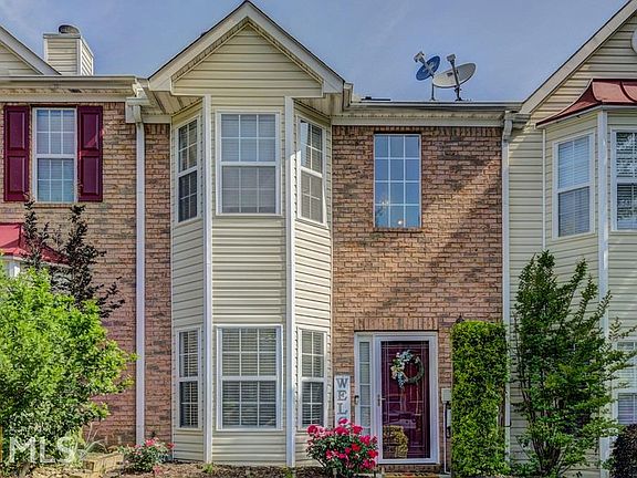 2nd image of 4905 Oak Meadow Ln