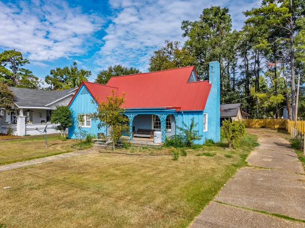 268 W Gay St, Charleston, MS 38921