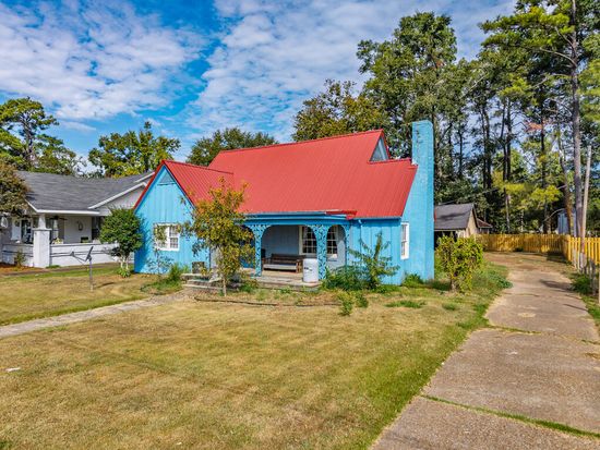 268 W Gay St, Charleston, MS 38921