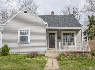 917 Burton St SE, Grand Rapids, MI 49507