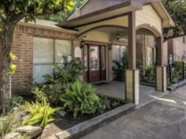 Heatherwood Apartments