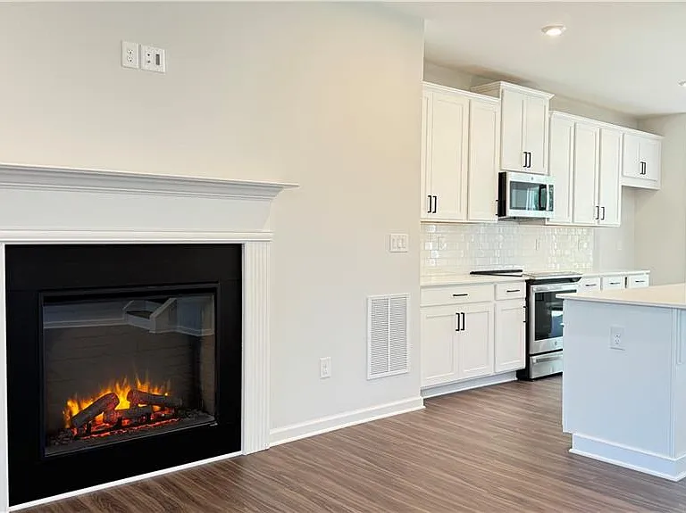 1475 Creekside Cir NW — Photo 16